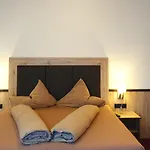 Zur Alten Muhle Зёльден