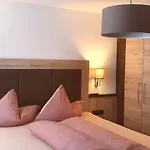 Zur Alten Muhle 3* Зёльден