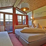 Zur Alten Muhle Гостевой дом Зёльден