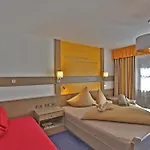 Zur Alten Muhle Guest house