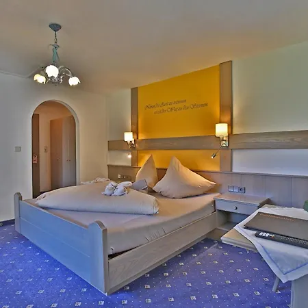 Zur Alten Muhle Guest house Solden