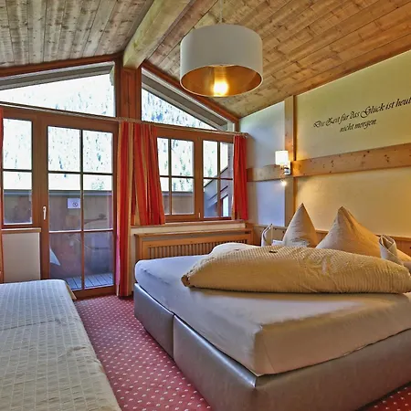 Zur Alten Muhle Guest house Solden